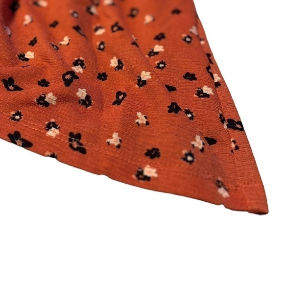 Copper Key Rich Coral Mauve 3/4 Sleeve Floral Button-Front Dress - Picture 2 of 7